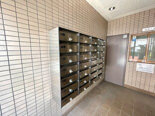 ハイエスト西芦屋の物件外観写真